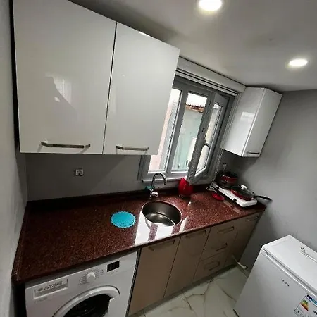 Enes & Suites *