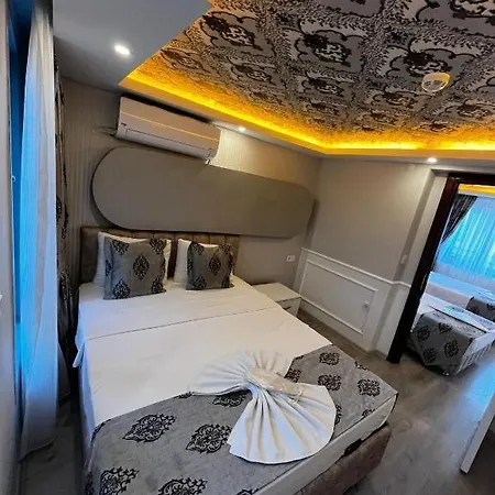 Apartment Enes & Suites *